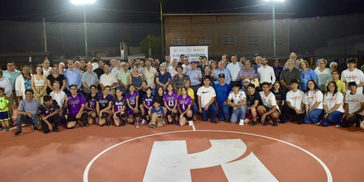 Entrega Toño Astiazarán rehabilitación del Parque Guaymitas