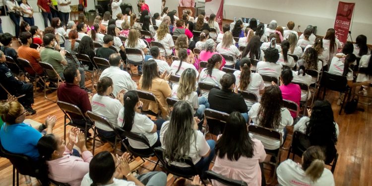 Comparte Ayuntamiento de Guaymas conferencia “Cáncer de Mama, qué hacer para que no te toque”
