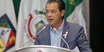 Aprueban defender derechos de estudiantes de postgrado