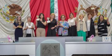Entrega Congreso de Sonora Presea del Poderío de las Mujeres 2023 a nueve ciudadanas