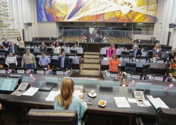 Congreso presenta iniciativas a favor de municipios, rendición de cuentas y salud