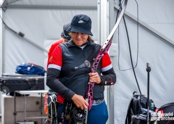 Alejandra Valencia va a semifinales en individual e irá por bronce en mixto