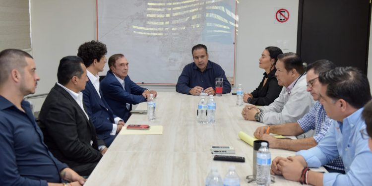 Manifiesta grupo Cinépolis a Toño Astiazarán interés en inversión en Hermosillo