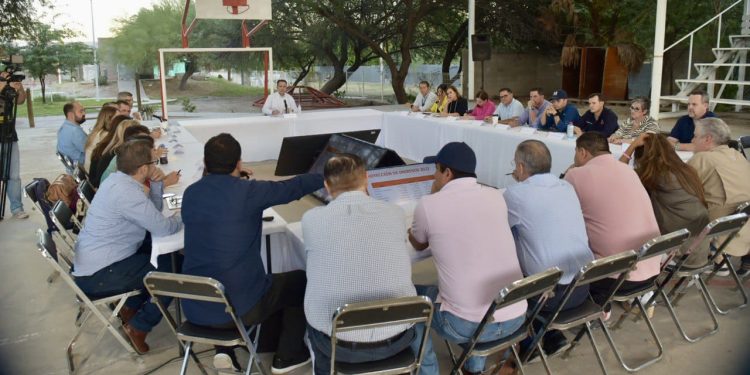 Revisa Toño Astiazarán acciones con dependencias rumbo al 2024