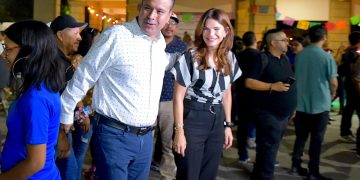 Inician Toño Astiazarán el Festival del Día de Muertos en la Plaza Zaragoza