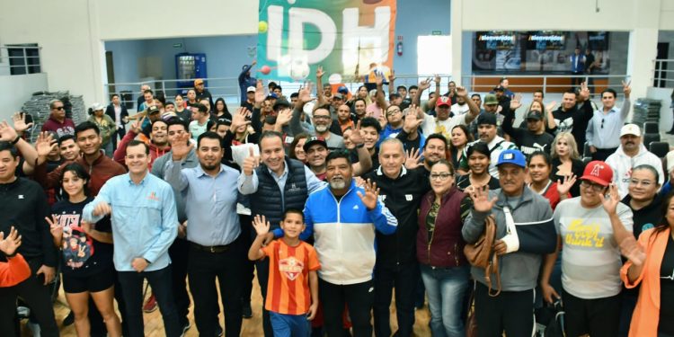 Extiende Toño Astiazarán beneficios de Creces en Salud a promotores deportivos