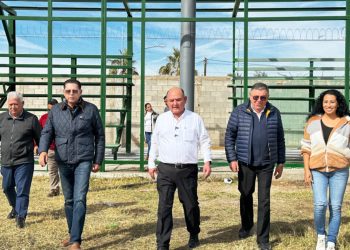 Supervisa Alcalde Santos González rehabilitación del estadio Reynaldo Quiroz