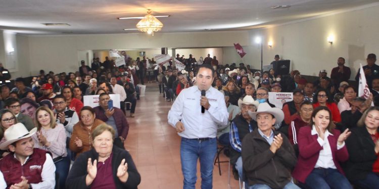 𝐄𝐥 𝐅𝐨𝐧𝐝𝐨 𝐌𝐢𝐧𝐞𝐫𝐨 𝐞𝐬𝐭𝐚𝐛𝐚 𝐝𝐢𝐬𝐞𝐧̃𝐚𝐝𝐨 𝐩𝐚𝐫𝐚 𝐥𝐚𝐬 𝐜𝐨𝐫𝐫𝐮𝐩𝐭𝐞𝐥𝐚𝐬: 𝐇𝐞𝐫𝐢𝐛𝐞𝐫𝐭𝐨 𝐀𝐠𝐮𝐢𝐥𝐚𝐫