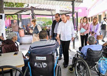 Supervisa Gobernador Jornada de salud en Albergue Luz Valencia
