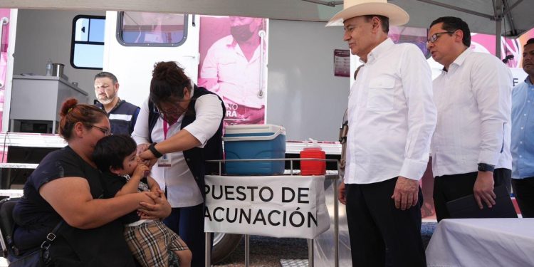 Cuenta Sonora con más de 218 mil dosis de vacunas
