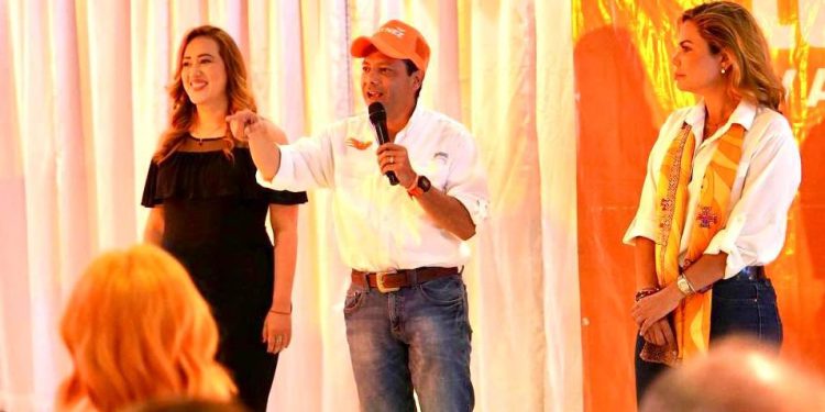 Es hora de exponer públicamente el patrimonio de todos los políticos que aspiran a un cargo: El Pato De Lucas