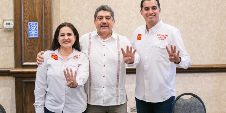 “Futuros senadores” llamó Manuel Espino a Celida y Froylán