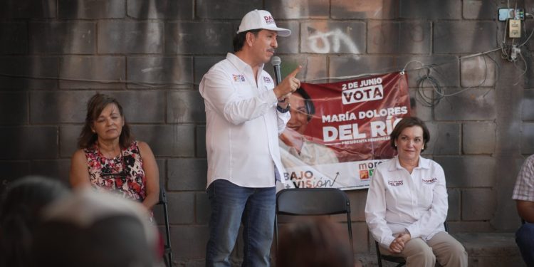 David Figueroa dará todo el apoyo a los programas de María Dolores para Hermosillo