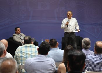 “Exigimos transparencia en la  información de la  megaobra de las vías del tren “fantasma” de Nogales: Beltrones”