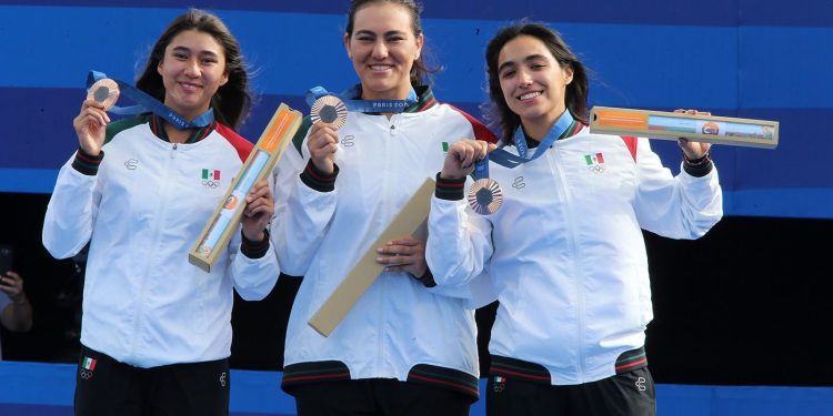 Destaca Gobernador Durazo medalla olímpica de Alejandra Valencia