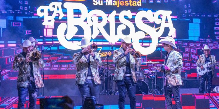La Brissa de estación Corral, pone a bailar en el Audiorama del Trompo