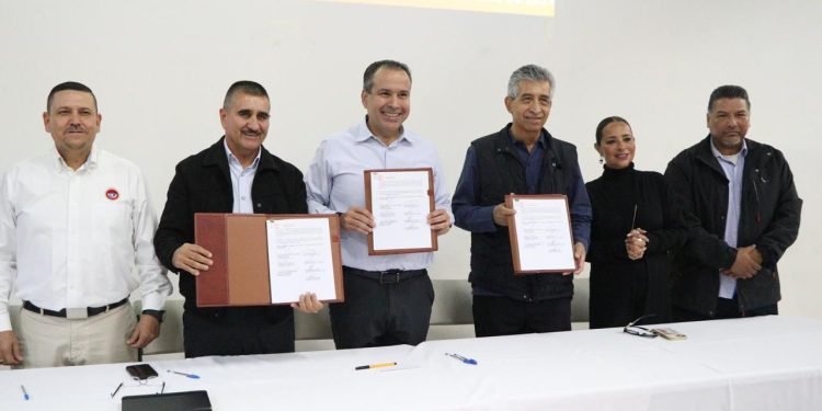 CTM Sonora y El Ayuntamiento de Hermosillo firman convenio en beneficio de los trabajadores y sus familias