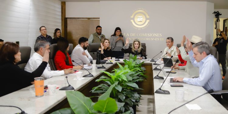 Comisión de Hacienda aprueba modernización de estructura tecnológica estatal