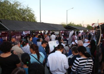 Gobernador Durazo lleva jornadas de servicios gratuitos a colonia Sahuaro con “Sonora Atiende”