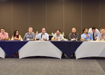 Hermosillo impulsa inversiones históricas en distribución de agua potable: Toño Astiazarán