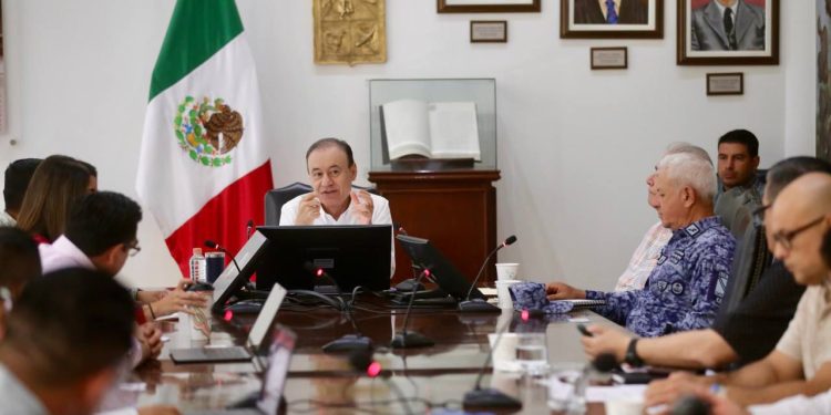 Gobernador Durazo coordina acciones de atención y apoyo tras intensas lluvias en Sonora