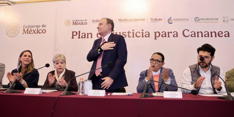 Respaldo de la presidenta Claudia Sheinbaum permite acuerdo histórico en favor de mineros de Cananea: Gobernador Durazo