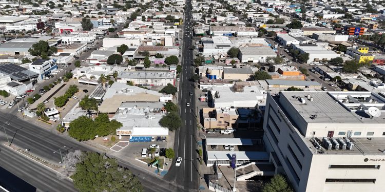 Culmina Ayuntamiento de Hermosillo mantenimiento en la calle Monteverde