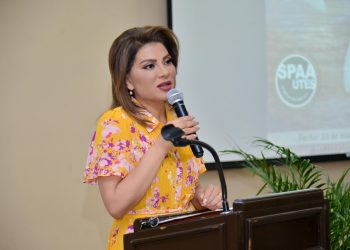 “Miles de  familias sonorenses se benefician con el subsidio eléctrico: Lorenia Valles”