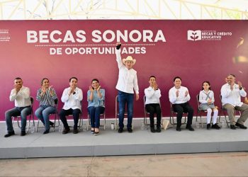 Disminuye en Sonora 13% la deserción escolar con programa de becas de Gobernador Durazo