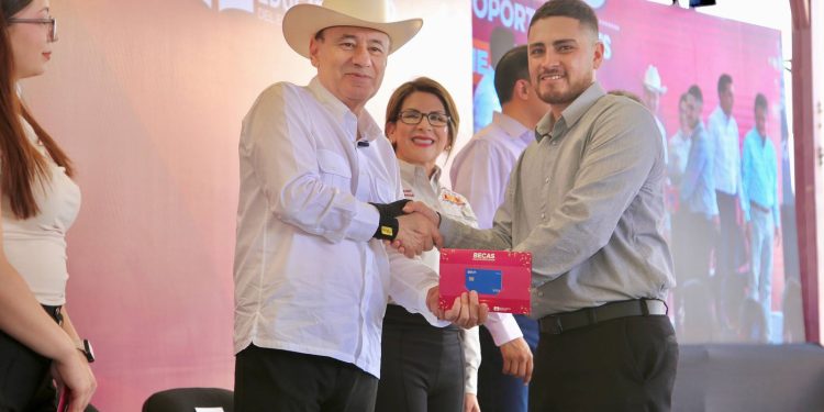 Fortalece Gobernador Durazo acceso a preparatoria con nuevos planteles y más espacios en Sonora
