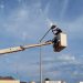 Mantiene Ayuntamiento de Guaymas reparación de luminarias en distintos sectores del municipio