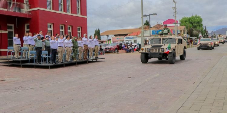 Presidenta Esmeralda Gonzáles de  Cananea conmemora la Batalla de Puebla
