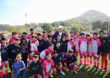 Gobernador Durazo abre puertas al futbol profesional con visorías para jóvenes sonorenses