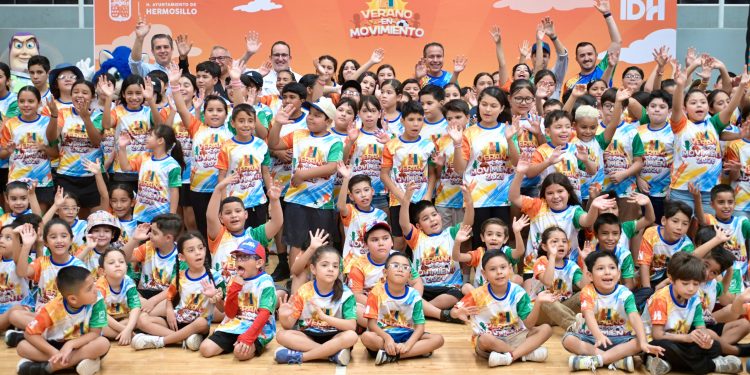 Apoya “Toño” Astiazarán a más de 350 niñas y niños con campamento “Verano en Movimiento”