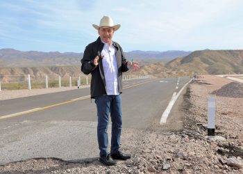 Avanza rehabilitación de carreteras en Sonora con impulso de Durazo y Sheinbaum
