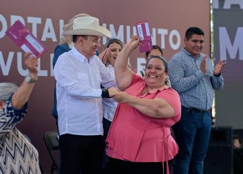 Gobernador Durazo entrega segundo pago de Tarjeta de Oportunidades: beneficia a 16 mil familias