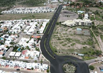 Está por concluir pavimentación del Camino de los Yaquis en San Carlos