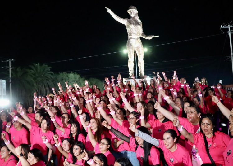 Se Inaugura en Caborca el primer Monumento a la Mujer Minera de todo América Latina