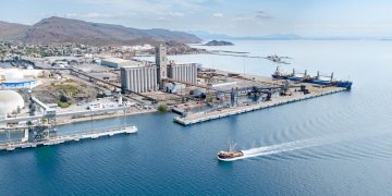 Gobernador Durazo transforma Puerto de Guaymas en la plataforma logística y comercial del noroeste del país