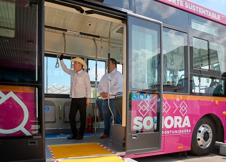 Gobernador Durazo moderniza transporte público de Hermosillo con nuevas unidades eléctricas