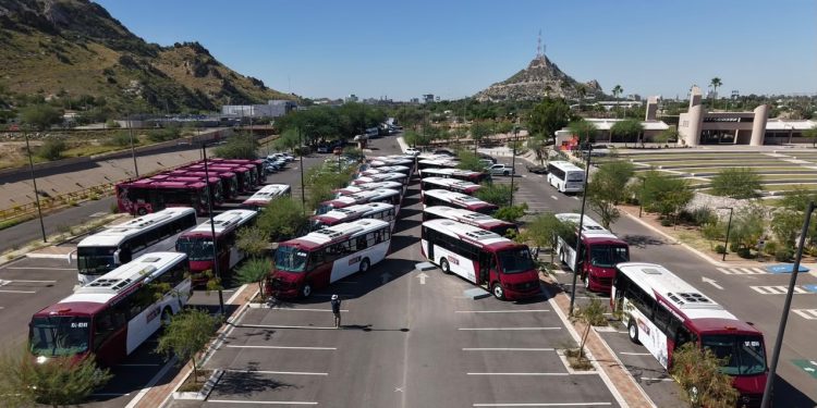 Con la incorporación de 175 unidades nuevas, Gobernador Durazo moderniza transporte público de Hermosillo