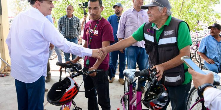 Gobernador Durazo facilita movilidad en comunidades alejadas con más de 3 mil entregas de EnBici