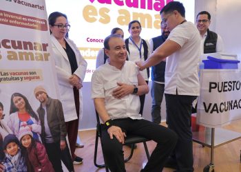 Arranca Gobernador Durazo Campaña de Vacunación contra Influenza y COVID-19 en Sonora
