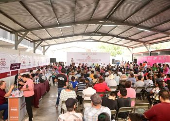 Lleva Gobierno de Sonora servicios gratuitos a familias de la Nuevo Hermosillo