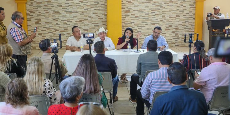 Diputadas y diputados llevan consulta sobre de Ley de Seguridad Escolar a Cajeme