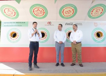 Inaugura Toño Astiazarán Estación de Reciclaje Comunitaria en parque Copacabana