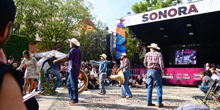 Se presenta Sonora con gran éxito en primer fin de semana del Festival Cervantino