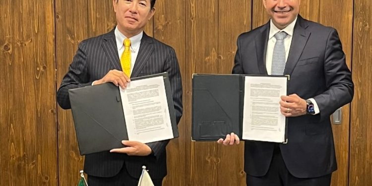 Acuerda Toño Astiazarán donación de Gobierno de Japón para rehabilitar casa de salud en Hermosillo