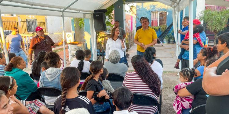 Para ayudar a la construcción de la paz familiar, visita alcaldesa sector norte.