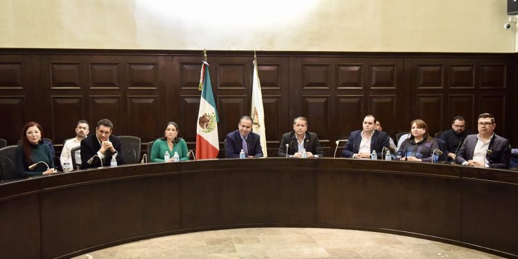 Aprueba Cabildo solicitud de licencia de la regidora Guadalupe María Mendívil Corral